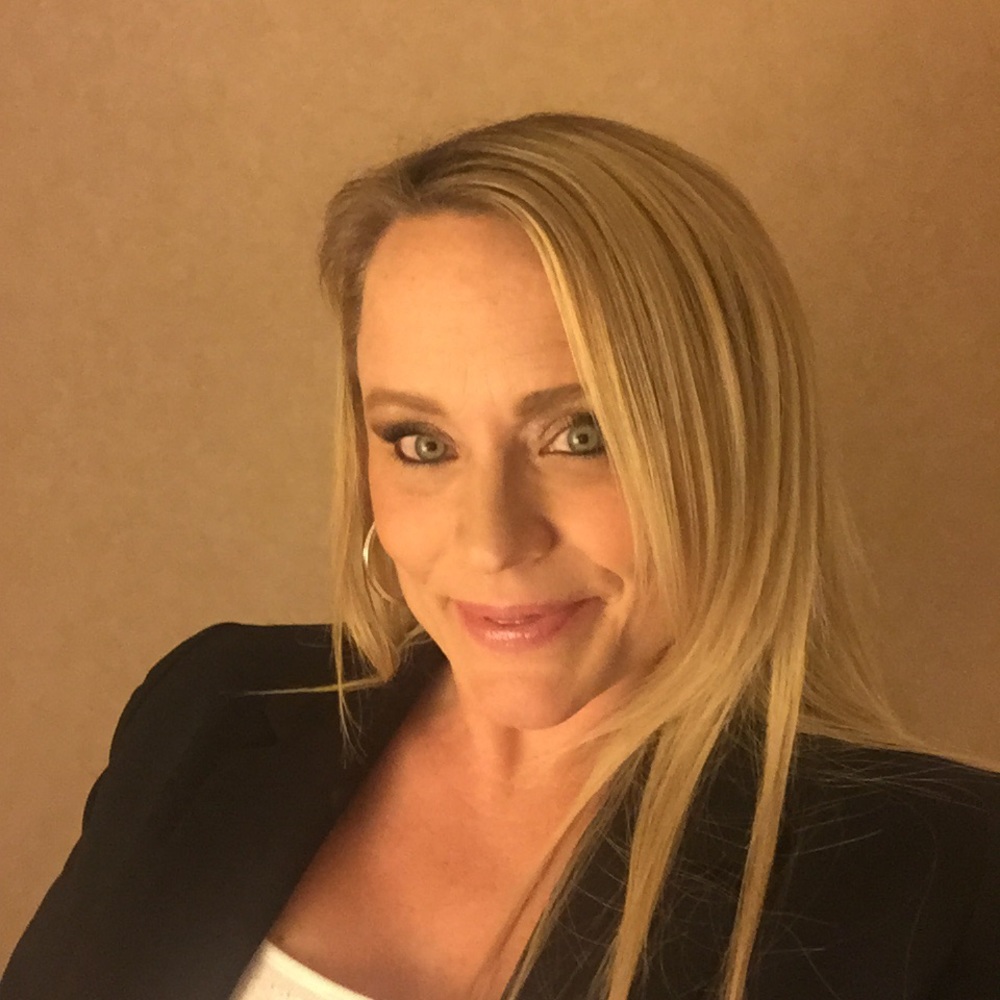 Meet your Posher, Jenn